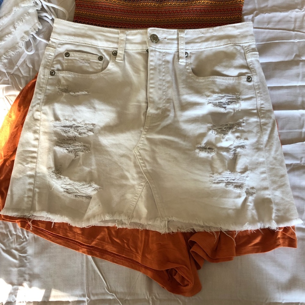 american eagle white stretch jean skirt